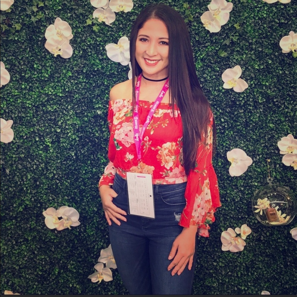 Meet your Posher, Anorra